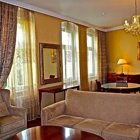 Rezidence Sadova Апарт-отель