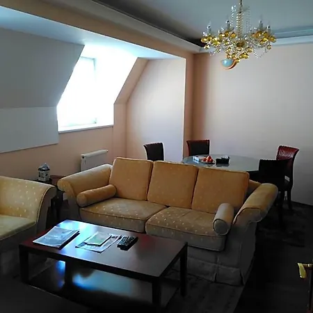 Rezidence Sadova Апарт-отель